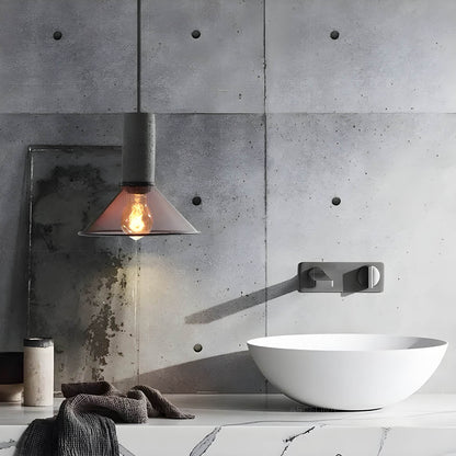 Suspension Shane Moderne aus Beton und Eisen – Industriedesign Lampe