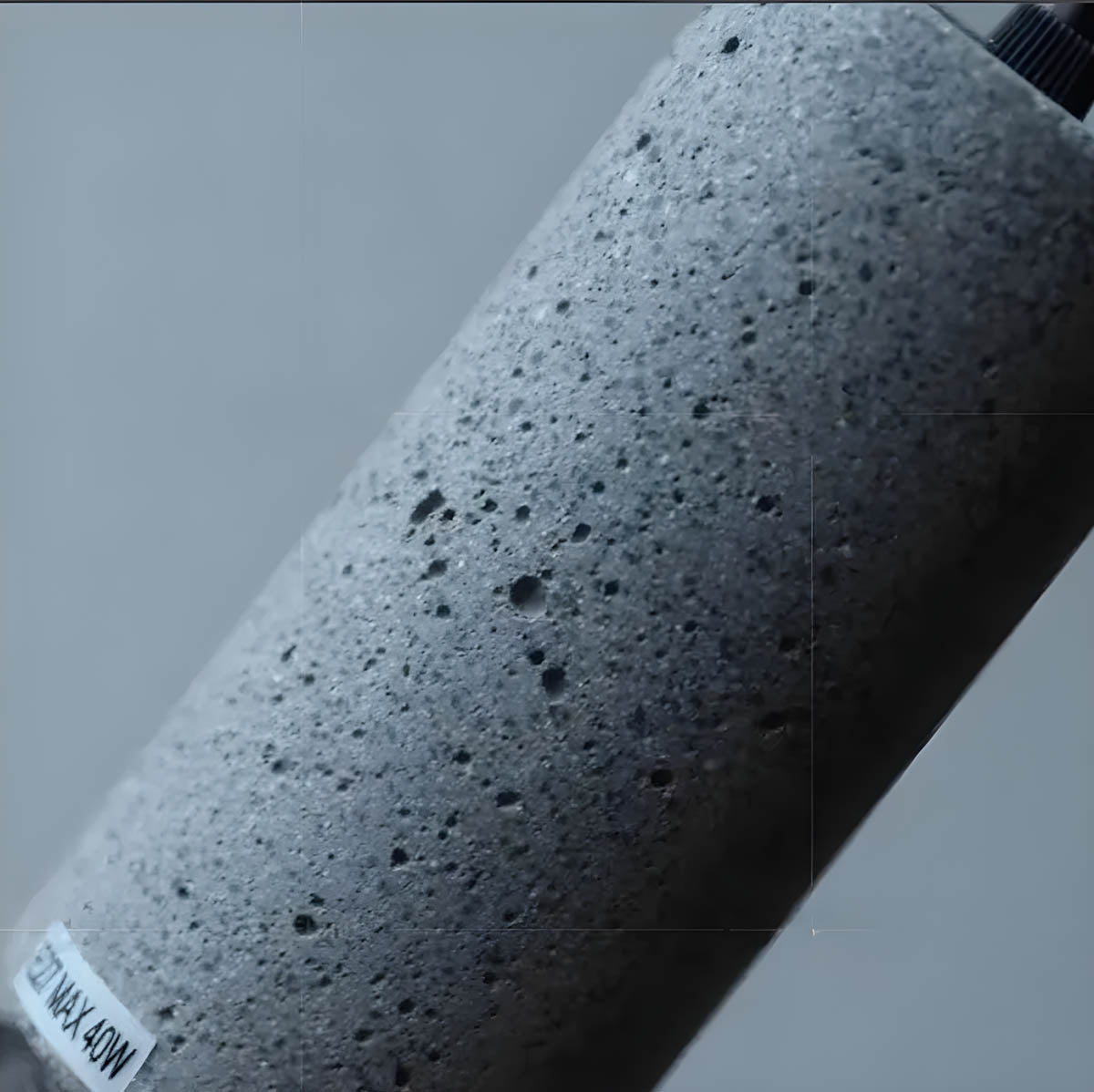 Suspension Shane Moderne aus Beton und Eisen – Industriedesign Lampe