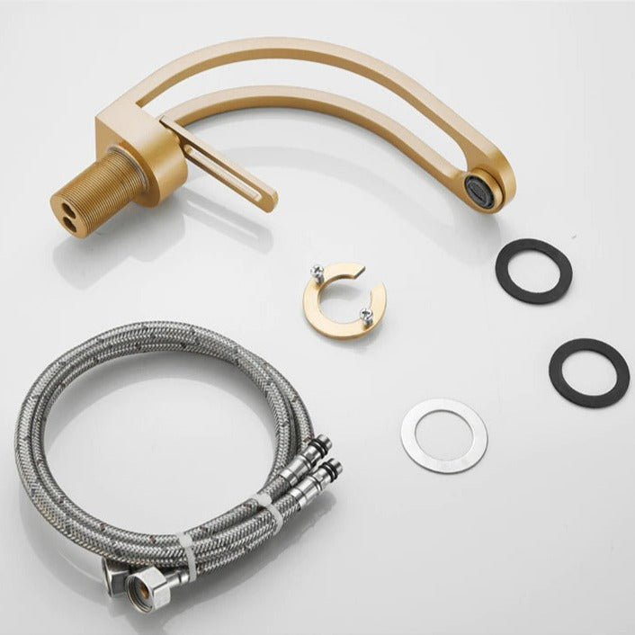 Gebogene Premium-Armatur fürs Bad – Innovatives Dual-Channel-System & edles Design