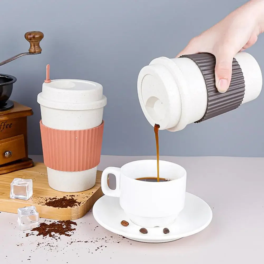 Thermoresistente Tasse mit rutschfestem Manschette-SafeSip™