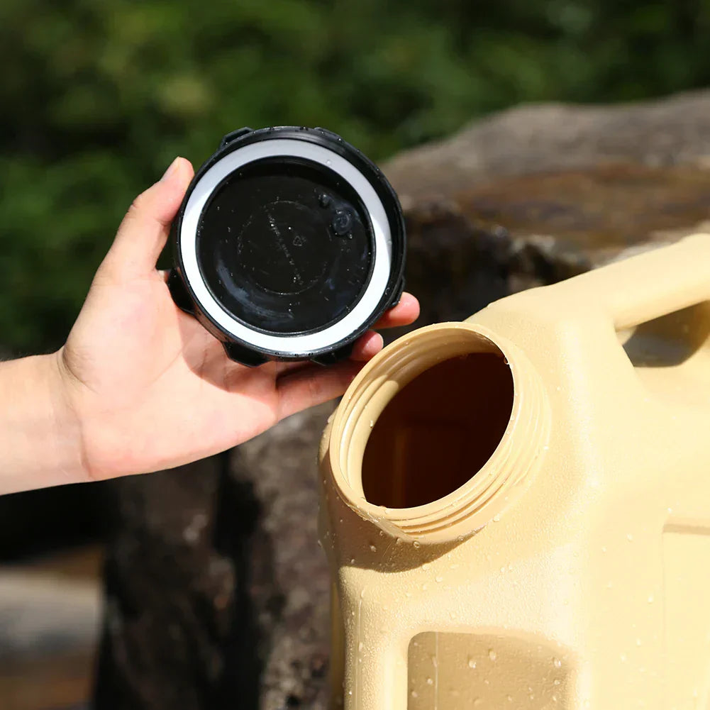 Tragbarer 12L Wasserbehälter mit Auslaufhahn – Robuster Kanister für Outdoor und Camping