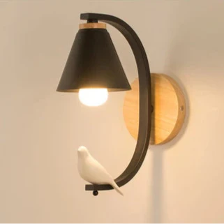 Weiße verspielte Glüh-Wandlampe