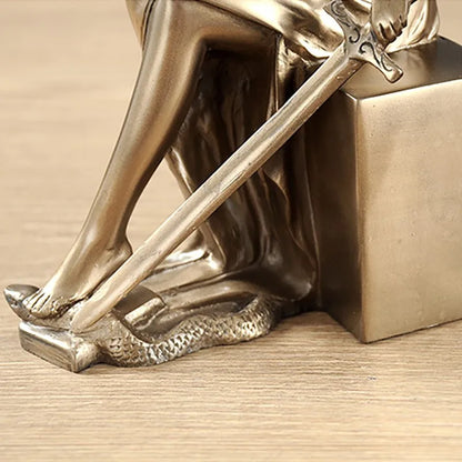 Themis Buchstütze Statue