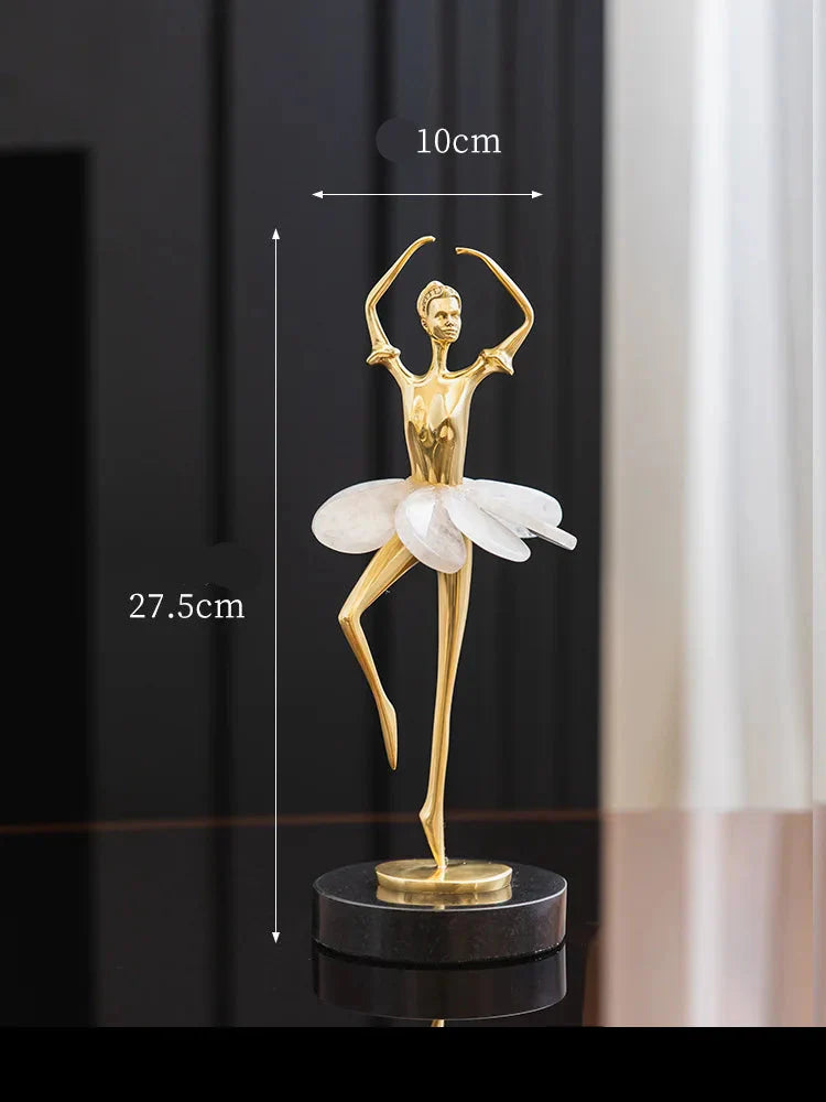 Elegante goldene Balletttänzerin Figur
