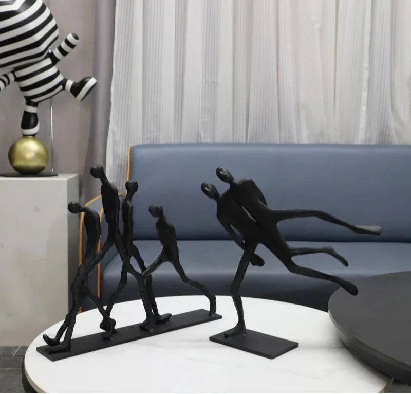 Abstrakte Gusseisenfiguren