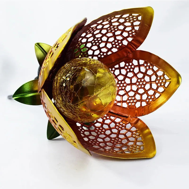 Solar Gartenleuchte Lotusblume – Dekorative LED Außenbeleuchtung für Garten und Hof