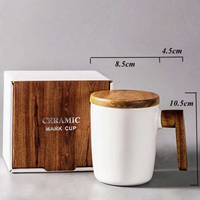 Tasse mit Holzgriff und Deckel (Geschenkbox)