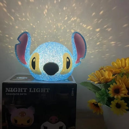 Stitch-Projektions-Nachtlicht – USB 3D Cartoon Lampe für das Kinderzimmer & Geschenke