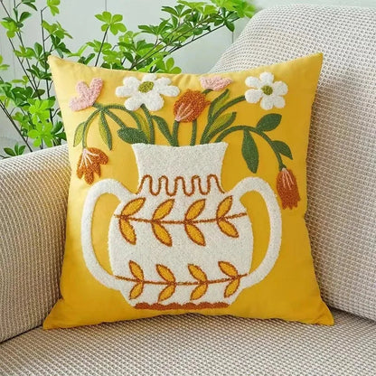 BloomLinen – Bestickter Kissenbezug aus Baumwoll-Canvas mit rustikalem floralem Pracht