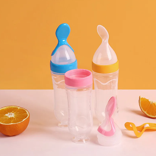 SpoonBottle | Innovative Babyflaschenlöffel