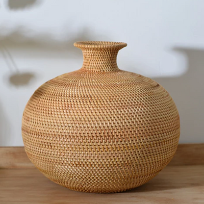 Garduru Rattan Vase | Handgefertigter Blumenkorb | Natürliche Dekoration | Stilvolles Design für Zuhause