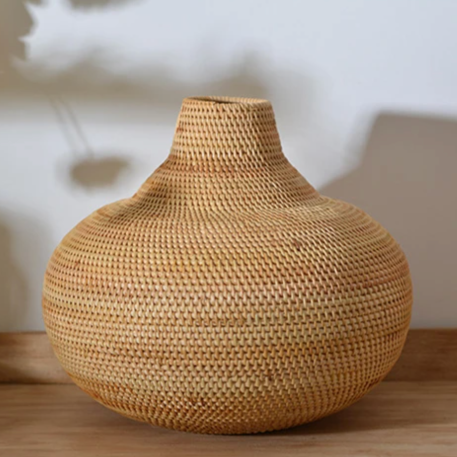 Garduru Rattan Vase | Handgefertigter Blumenkorb | Natürliche Dekoration | Stilvolles Design für Zuhause