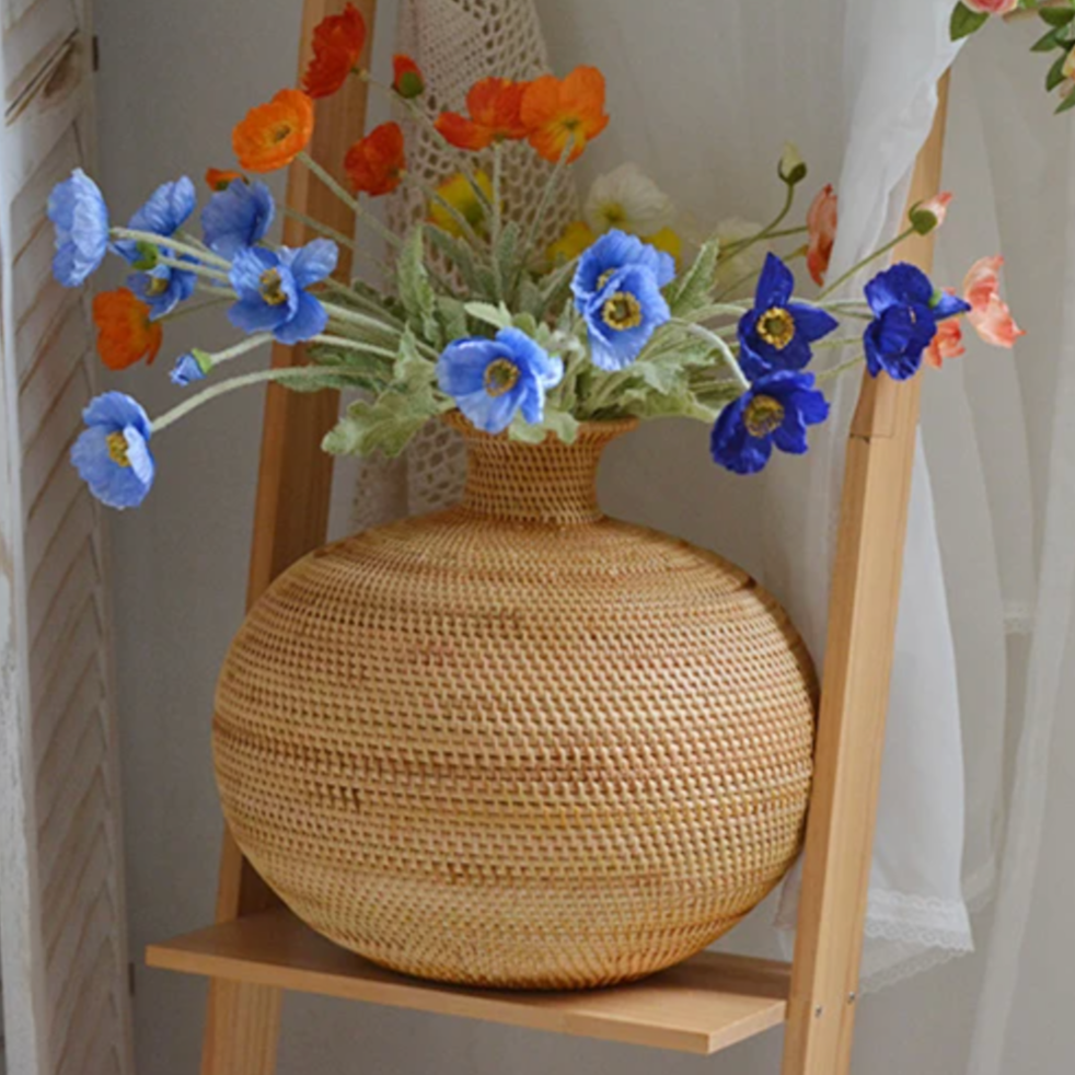 Garduru Rattan Vase | Handgefertigter Blumenkorb | Natürliche Dekoration | Stilvolles Design für Zuhause