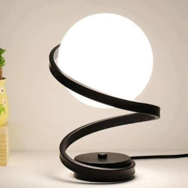SpiralGlow – Tischlampe mit elegantem Spiraldesign