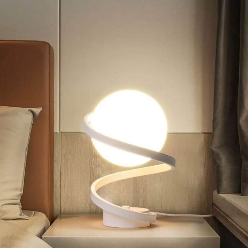 SpiraGlow – Elegante Tischlampe mit einzigartigem Design