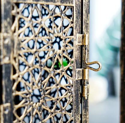 Antike Bronze Laterne | Zeitlose Eleganz & Warme Atmosphäre