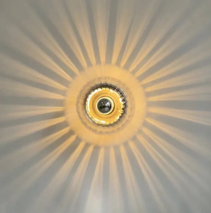 Skandinavische Bauhaus-Inspirierte Wandlampe