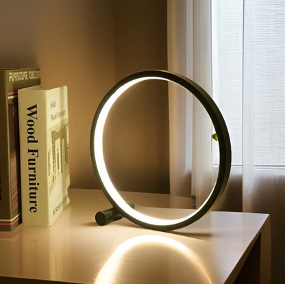 Schlichte Kreißlampe mit Dimmfunktion