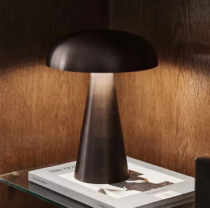 Elegante tragbare Tischlampe