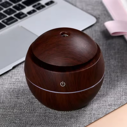 USB Ultraschall-Kaltnebel-Sprühgerät Aroma Diffuser Mini Holzmaserung Luftbefeuchter für den Hausgebrauch