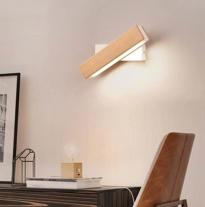 Rotierbare LED-Holzwandleuchte
