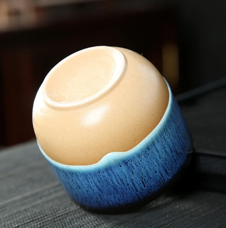 Handgefertigte Keramiktasse – Blau-Glasierte Teeschale