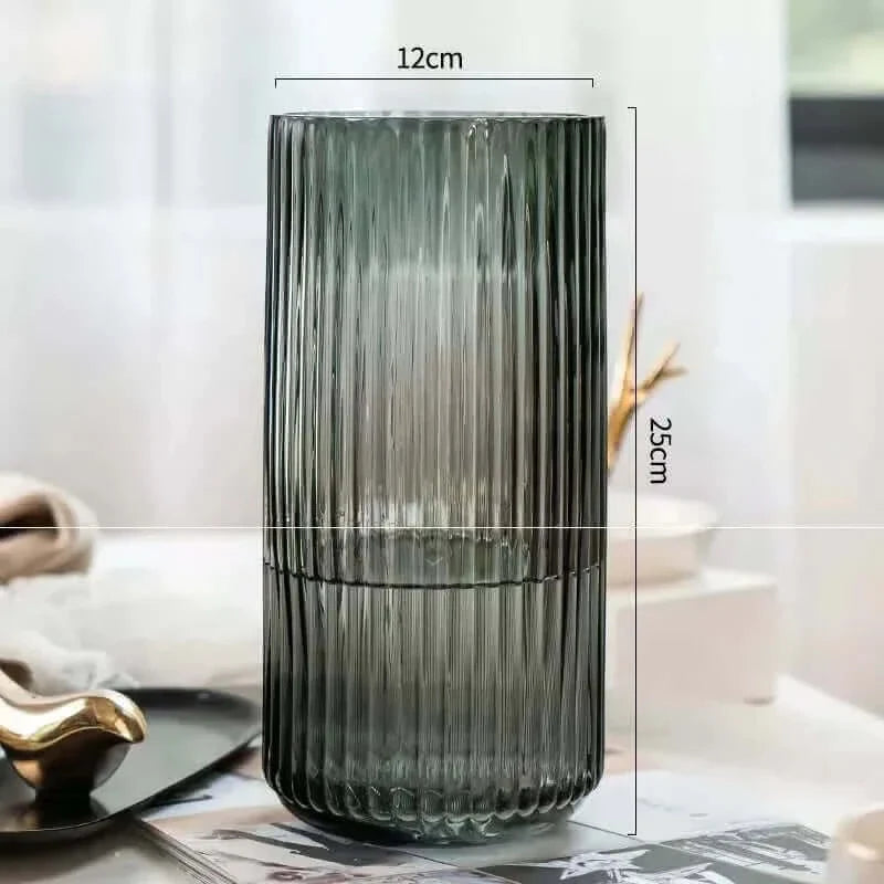 Zeitgenössische Fluted Transparente Glas Blumenvase