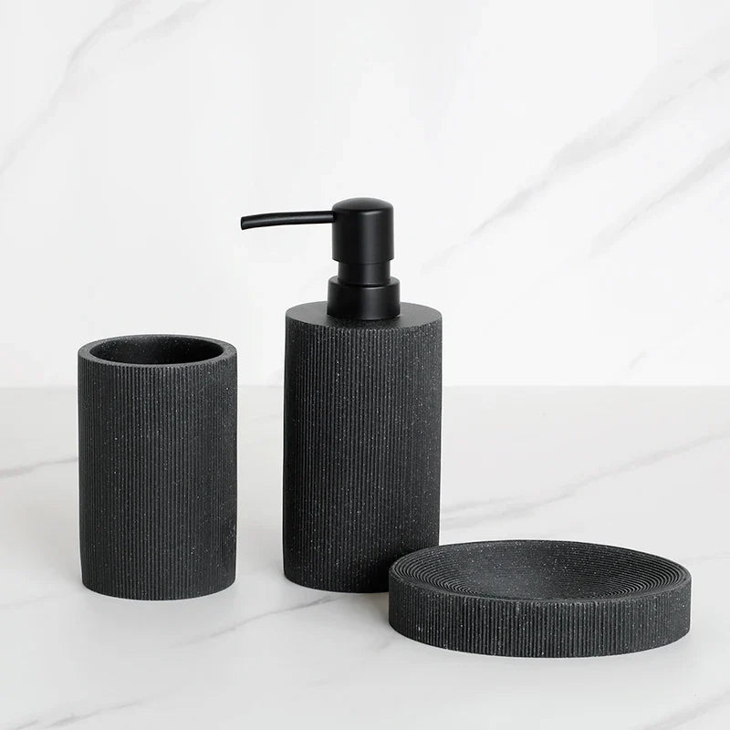 Badezimmer-Accessoires-Set aus schwarzem Lavastein