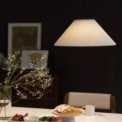 Aufhängung Nordic Plissée Creme – Elegantes skandinavisches Design aus LED-Stoff