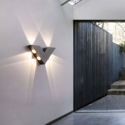 SullivanGlow – Moderner LED-Außenspot mit Auf-/Ablichtung für stilvolle Außenatmosphäre