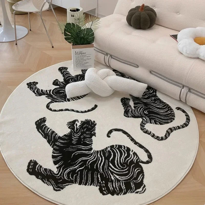 Runder Teppich mit Tigerstreifen – Hochflor und langlebig für Wohnzimmer und Außenbereich