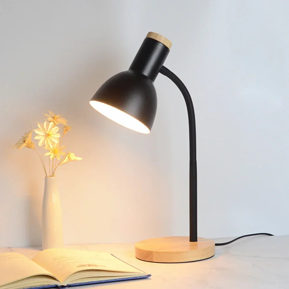 Garduru Schreibtischlampe | Skandinavisches Design | Holz & Eisen | Faltbar & Augenschonend