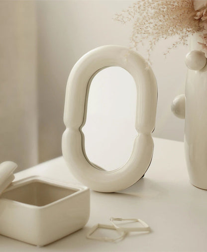 SerenaShape – Eleganter Ovaler Spiegel mit Skulpturaler Form