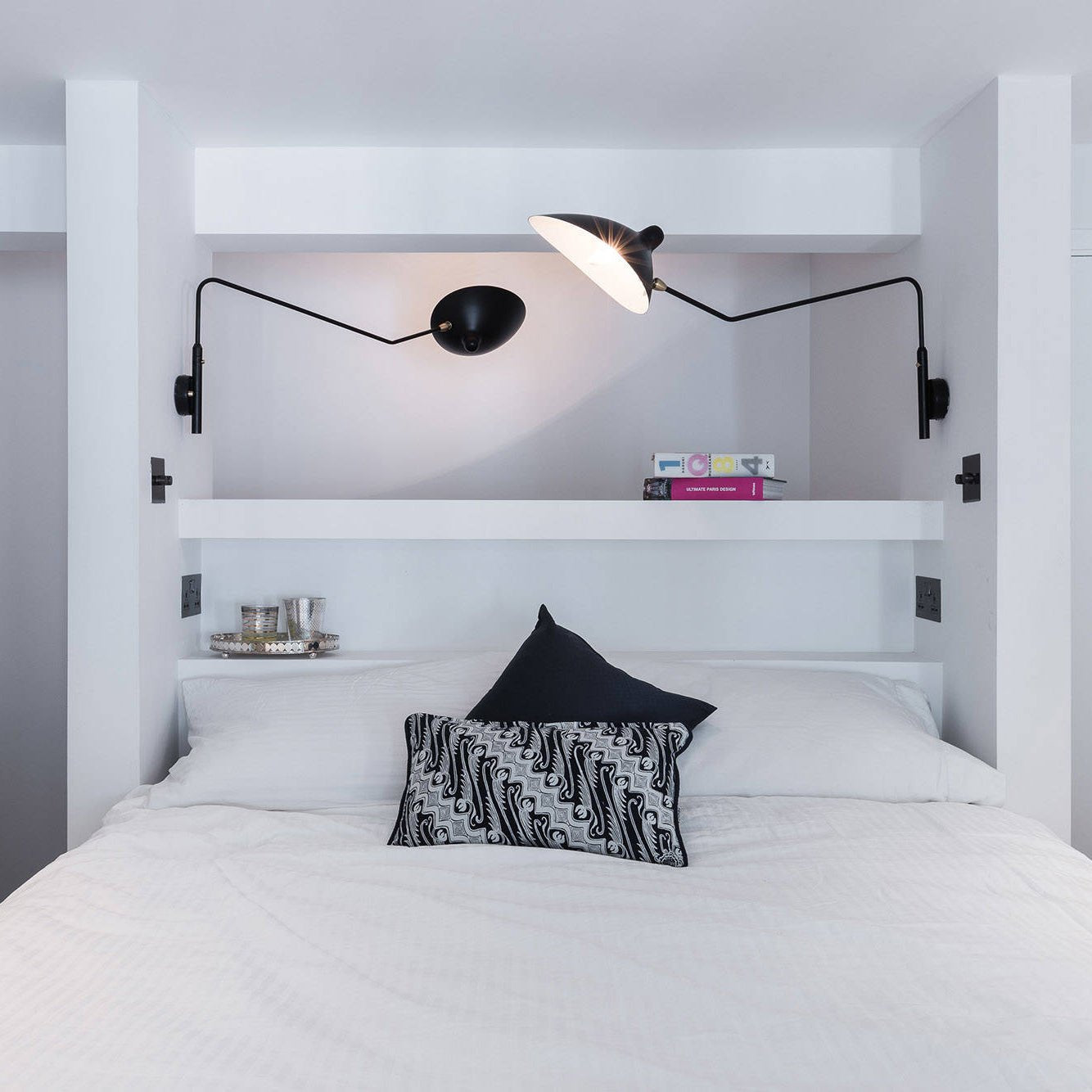Garduru Mouille Einarmige Wandlampe – Ikonisches Design der 1950er Jahre mit verstellbarem Arm
