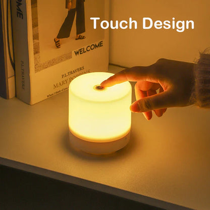GlowEase – Kompakte LED-Nachtlampe mit Touch-Dimmung