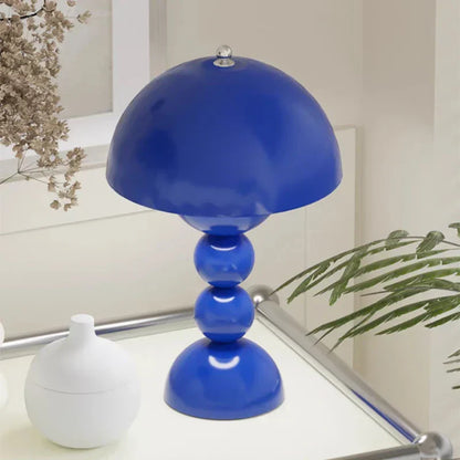 Dimmbare LED-Tischlampe mit Blumenknospen-Design und USB-Ladung | BloomLight