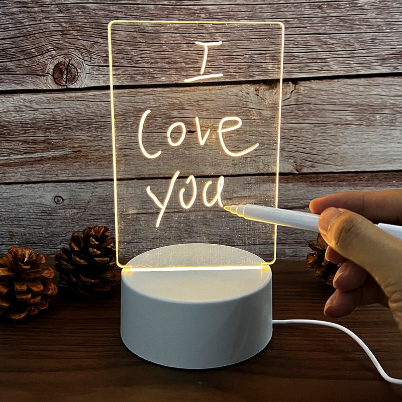 GlowLove – Kreative LED-Lampe mit wechselnden Farben und Nachrichtenboard