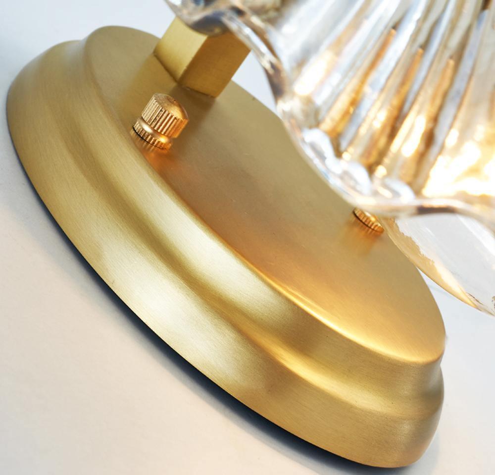 Garduru Wandleuchte – Elegante küsteninspiriertes Messing- und Glaswandlicht