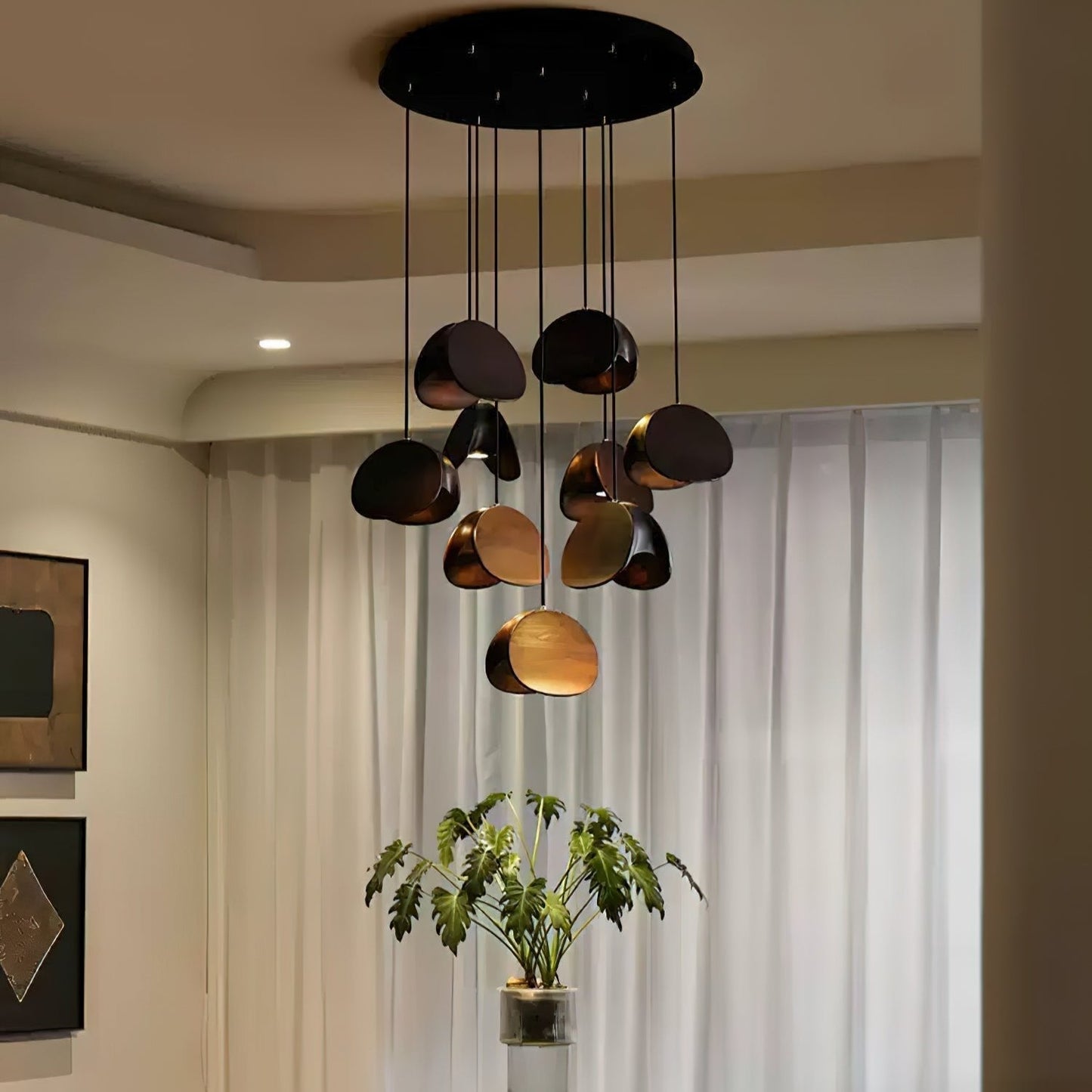 Garduru - Elegante moderne Deckenlampe für ein schickes Interieur