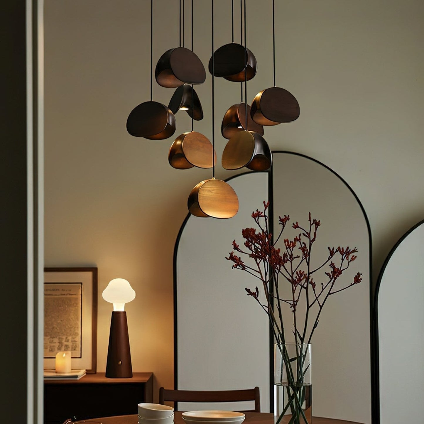 Garduru - Elegante moderne Deckenlampe für ein schickes Interieur