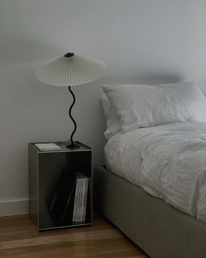Tischlampe Squiggle – Moderne Lampe mit gewelltem Design für Wohnzimmer, Schlafzimmer und Büro