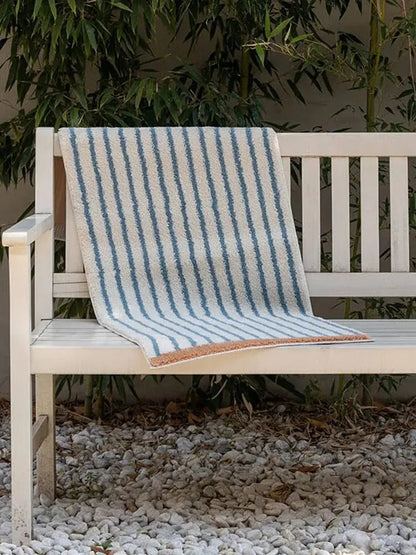 SunaForm - Moderner Teppich mit geometrischem Muster