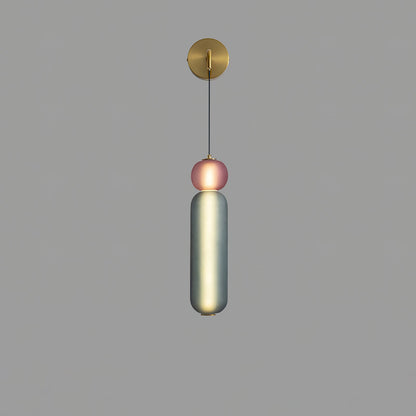 Wandleuchte in Gold mit beige Glockenblumen-Orchideen – Eleganz und sanftes Licht