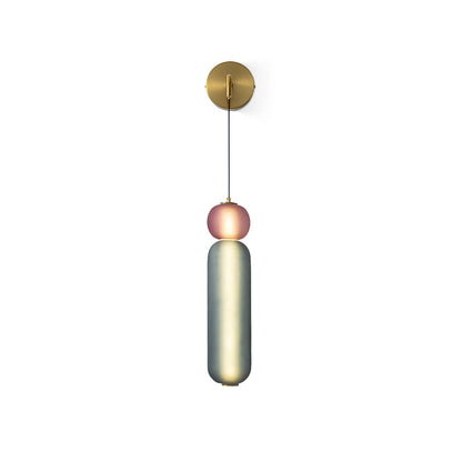 Wandleuchte in Gold mit beige Glockenblumen-Orchideen – Eleganz und sanftes Licht