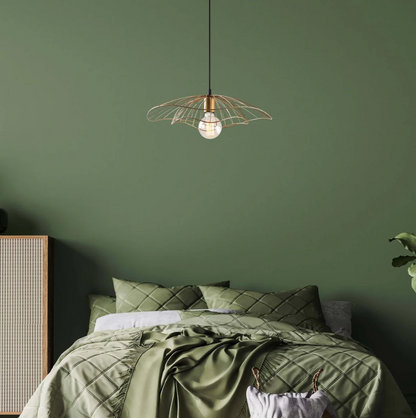 Aufhängung Pétale Dorée – Elegante Leuchte mit floralem Design