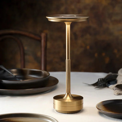 Savoy Tischlampe | WorldLuxury