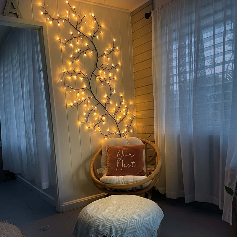 Garduru Willow Vine – Elegante LED Baumleuchte für ein beruhigendes Licht