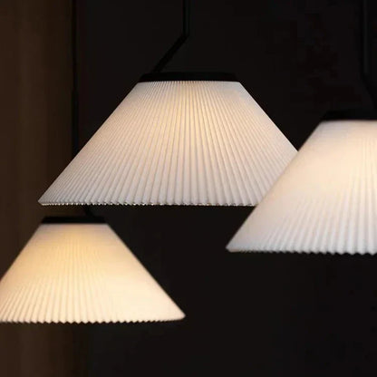 Aufhängung Nordic Plissée Creme – Elegantes skandinavisches Design aus LED-Stoff