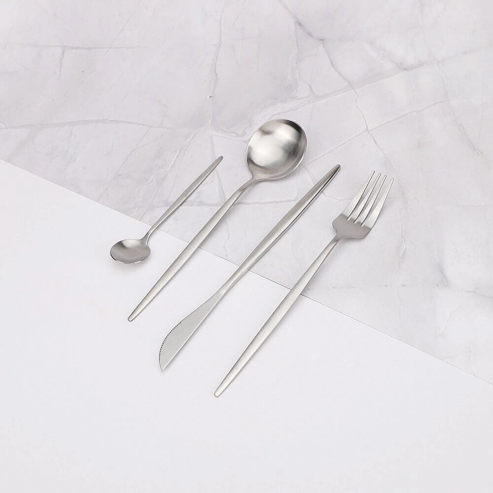 Garduru Minimalistisches Edelstahl Besteckset für Ihr Zuhause