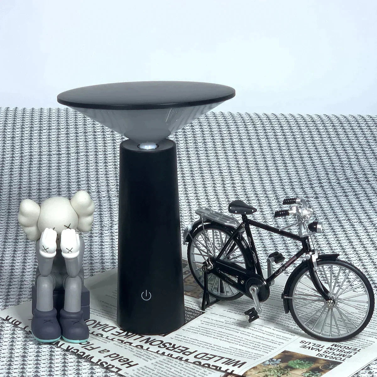Garduru Wireless Tischlampe – Wiederaufladbares LED Licht mit Fernbedienung